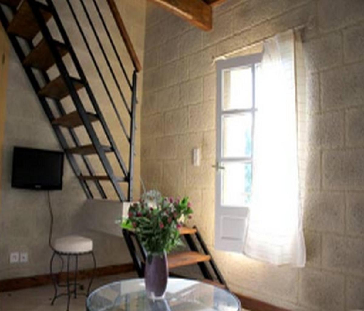 Les Galeries De Beaulac Pezenas Bagian luar foto